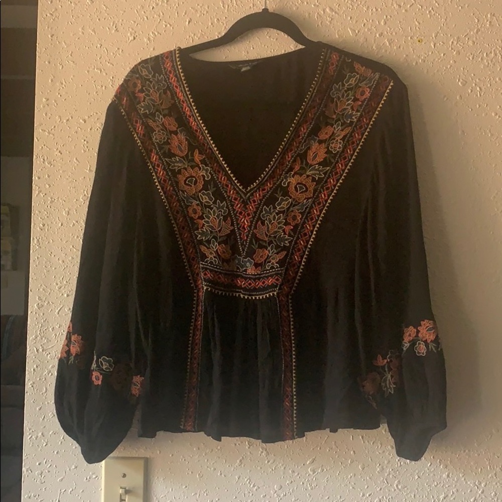 American eagle patterned blouse